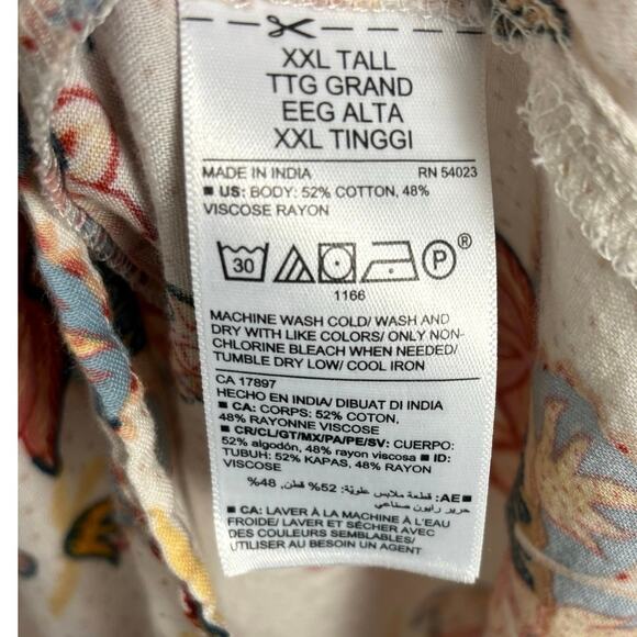 Old Navy XXL Tall Women’s Cream and Pink Floral Long Sleeved Button Up Blouse - Picture 5 of 8